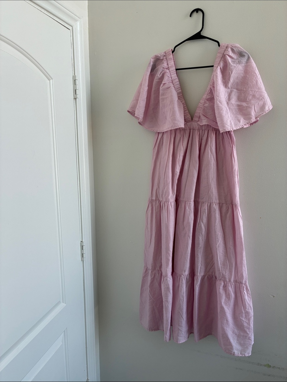 VENUS Light Pink Tiered Maxi Dress with Flutter Sleeves